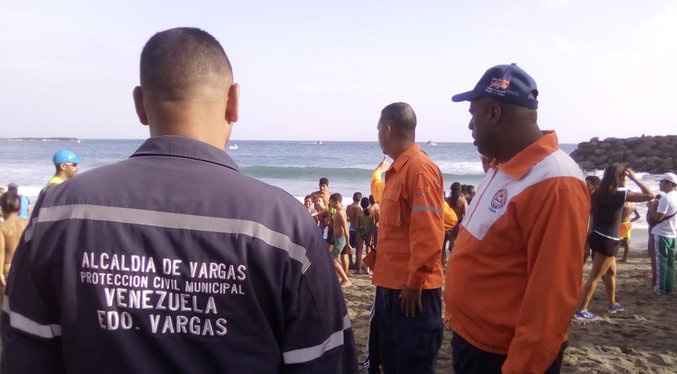 Reportan tres bañistas desaparecidos en las últimas 72 horas en Vargas