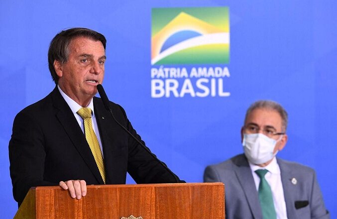 Supremo pide analizar las presiones de Bolsonaro contra la vacunación infantil
