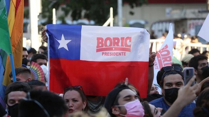 Mandatarios y personalidades felicitan al nuevo presidente de Chile