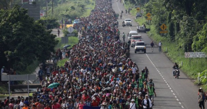Caravana de indocumentados marcha en Ciudad de México por el Día del Migrante