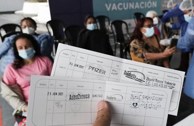 Colombia pedirá carnet de vacunación para ingresar al país