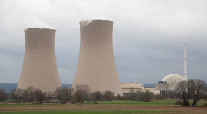Alemania desconecta tres de sus seis plantas nucleares