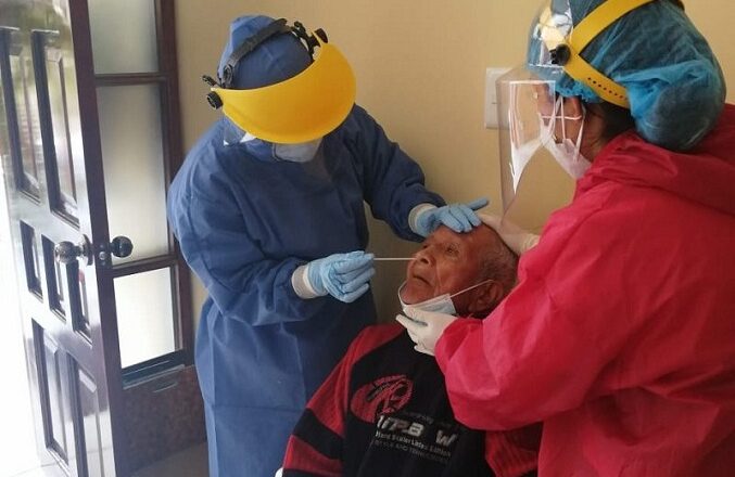 Ecuador detecta tercer caso de variante ómicron y teme contagio comunitario
