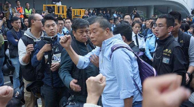 Magnate de la prensa Jimmy Lai condenado en Hong Kong