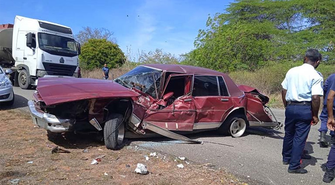 Triple colisión en la Morón-Coro deja cuatro fallecidos