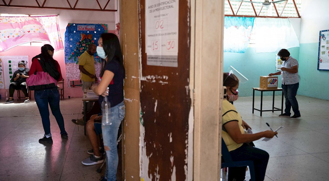 Activistas contabilizan 79 irregularidades en los comicios de Barinas