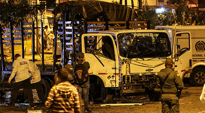 El ELN se atribuye el ataque con explosivos contra un camión de la Policía en Cali