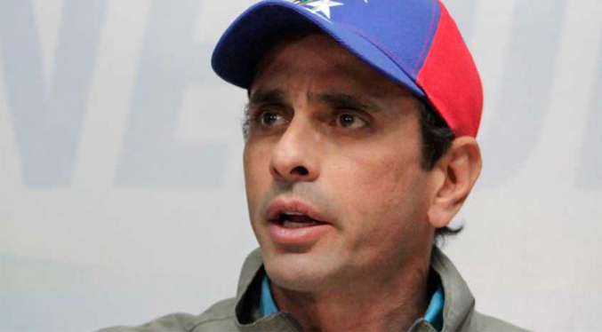 Capriles pide «cambios reales» en la oposición