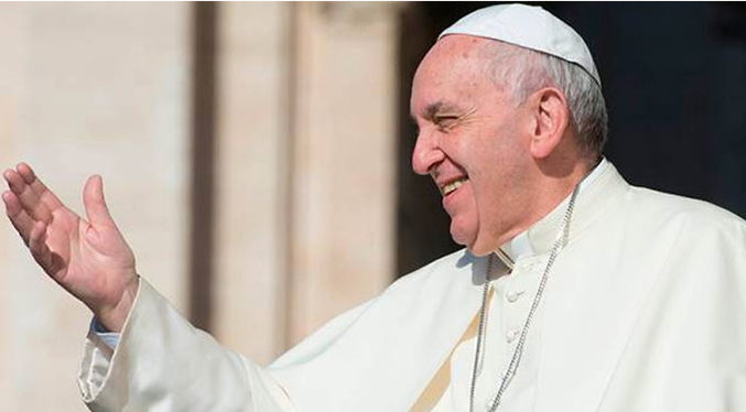 Papa Francisco recibe invitación para visitar a Venezuela en octubre