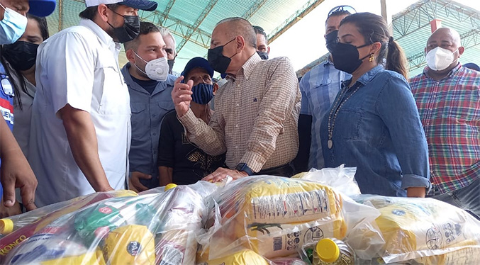 Manuel Rosales despliega Mercados Populares en todo el Zulia