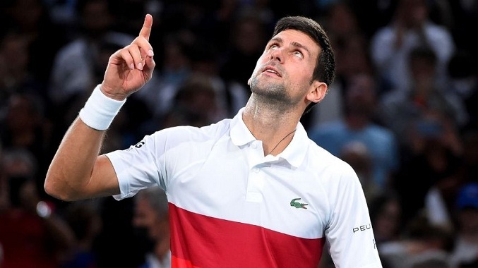Australia sigue estudiando si deportar a Djokovic
