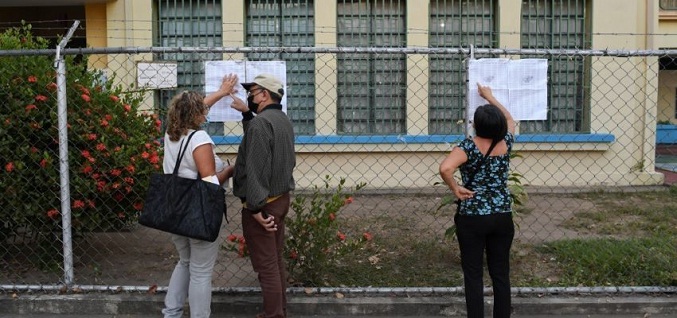 La oposición se debate entre un revocatorio o esperar 2024 tras victoria en Barinas