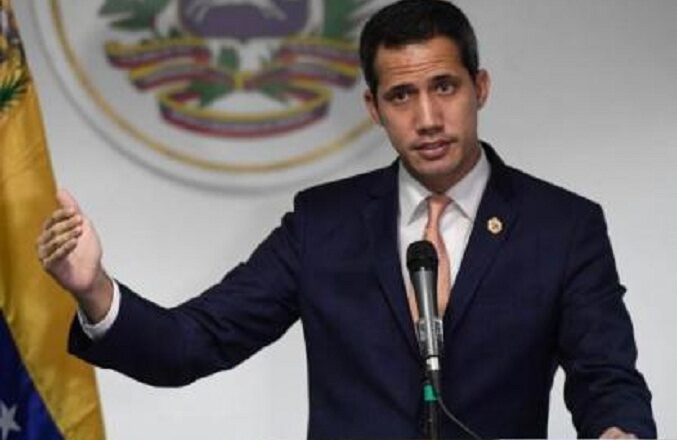 Juan Guaidó insiste en que es «presidente» de Venezuela y del Parlamento