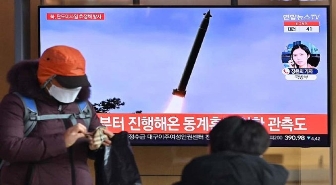 EEUU condena el lanzamiento de un proyectil por Corea del Norte y llama al diálogo