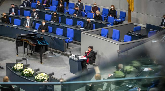El Parlamento alemán conmemora Día Internacional del Holocausto