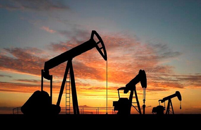 OPEP y Rusia deciden si aumentan producción petrolera
