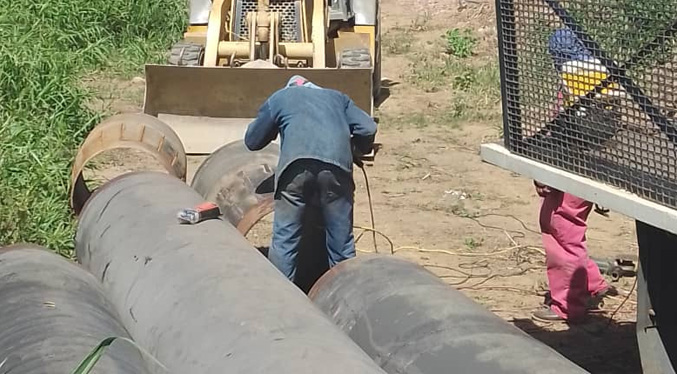 Alcaldía de Baralt e Hidrolago reparan tubería que mantiene sin agua potable a Mene Grande y Pueblo Nuevo