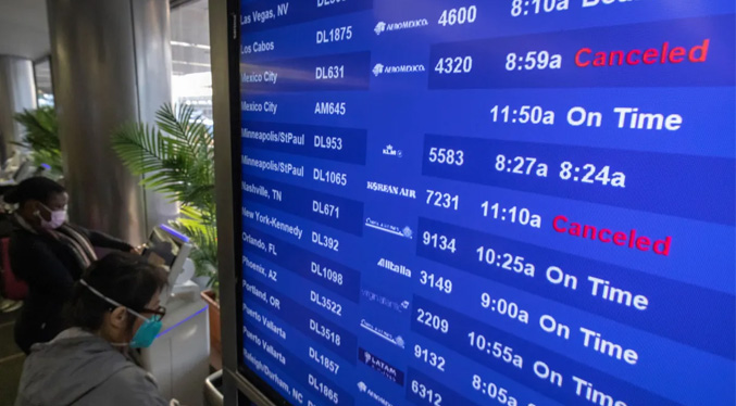 Cancelan más de dos mil vuelos a causa de la tormenta invernal que se dirige al este de EEUU