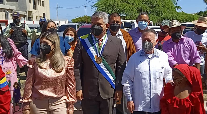 Arias Cárdenas llega a Mara para conmemorar los 30 años del 4-F