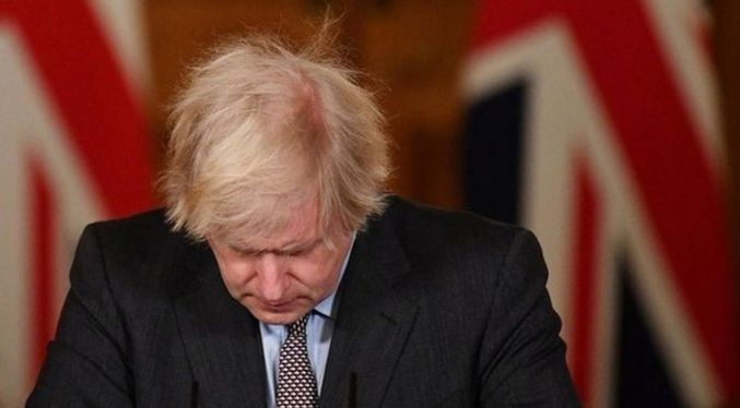 Cambios en Downing Street intentan relanzar Gobierno de Johnson