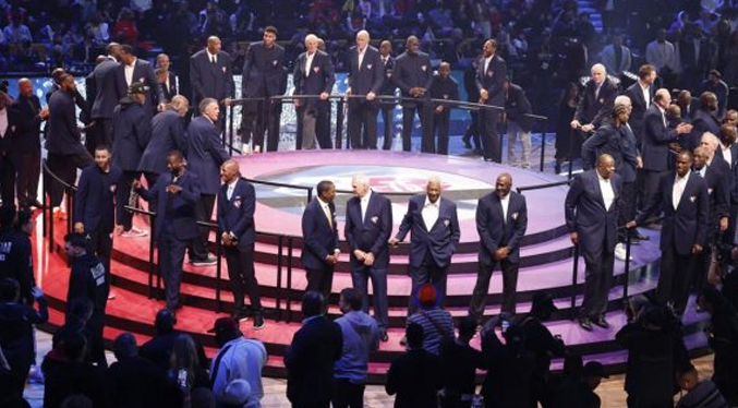 La NBA rinde homenaje a los mejores 75 jugadores de la historia