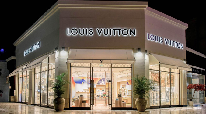 Louis Vuitton aumentará los precios debido al alza de costos y la inflación
