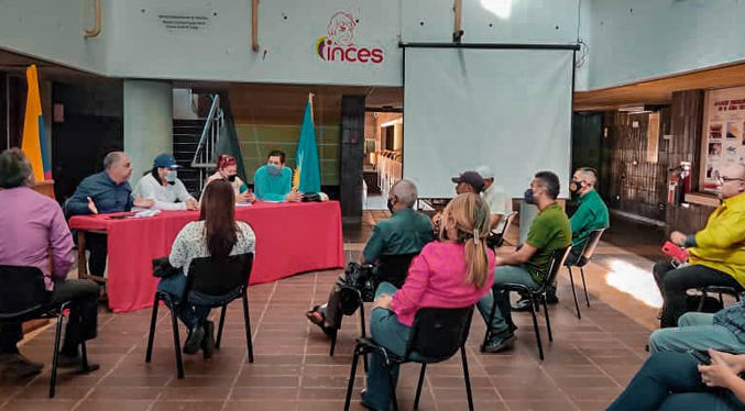 Comunicadores y Movimiento 2.0 de Zulia realizaron jornada de debate y reflexión sobre las 3R.Nets