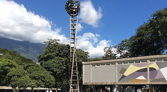 Estudiantes niegan arreglos significativos en la UCV