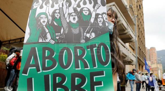 Colombia aprueba la despenalización parcial del aborto