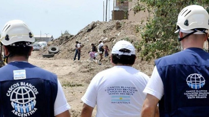 Argentina envía misión de Cascos Blancos a la frontera de Polonia y Ucrania