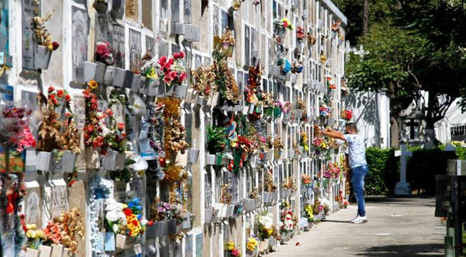 Denuncian desaparición de mil cadáveres de un cementerio en Colombia