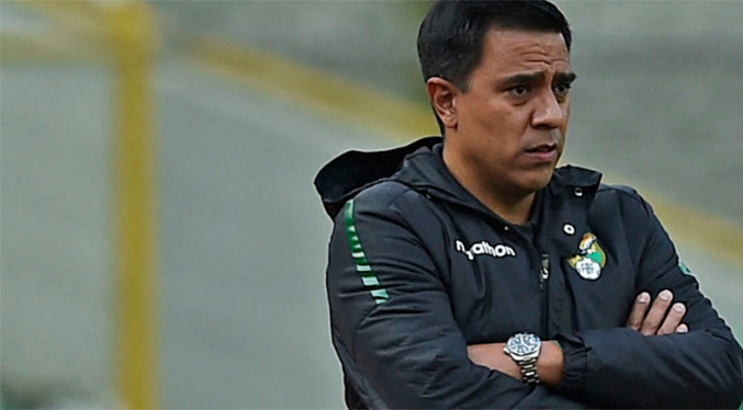 César Farías será seleccionador de Bolivia hasta el fin de las eliminatorias
