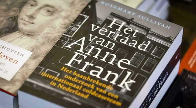 ¿Quién traicionó a Ana Frank? Un libro provoca controversia
