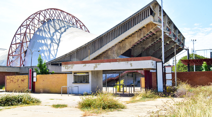 Instalaciones del Complejo Polideportivo de Maracaibo están en ruinas