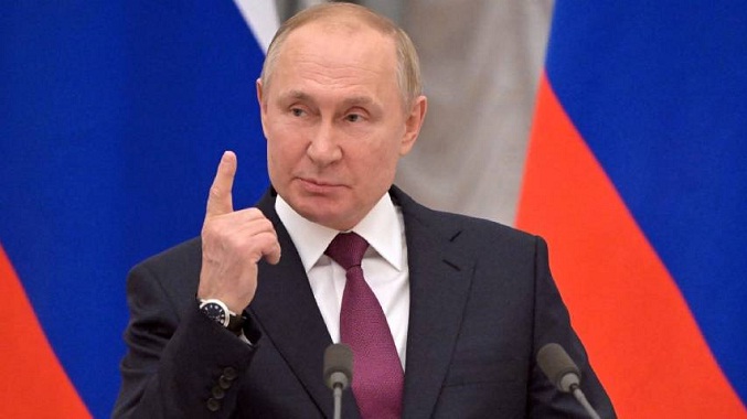 Putin ordena a las tropas avanzar en todos los frentes en Ucrania