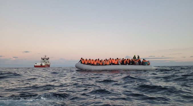Ocean Viking rescata a más de 180 migrantes en el Mediterráneo