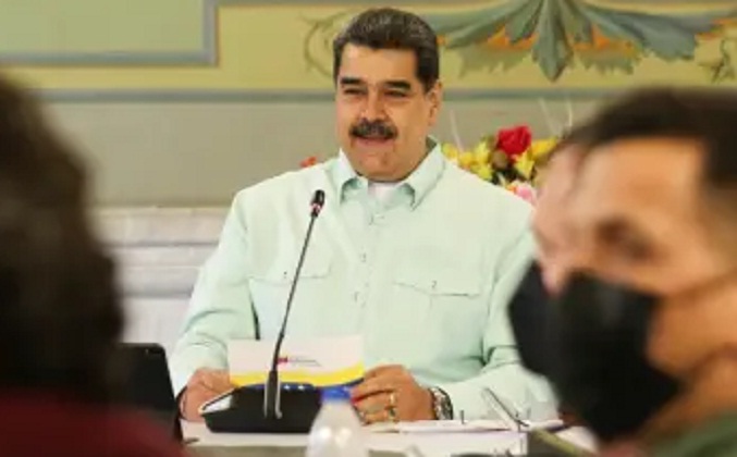 Maduro asegura que Venezuela alcanzó el 102 % de población vacunada contra el COVID-19