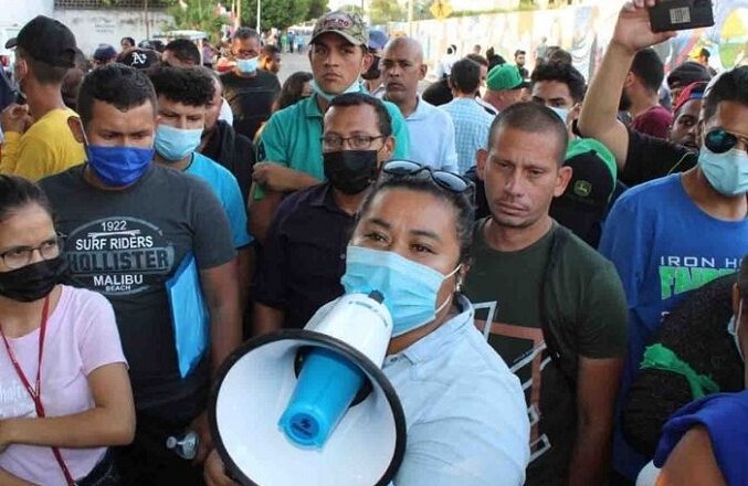 Venezolanos inician huelga de hambre para exigir visas en México