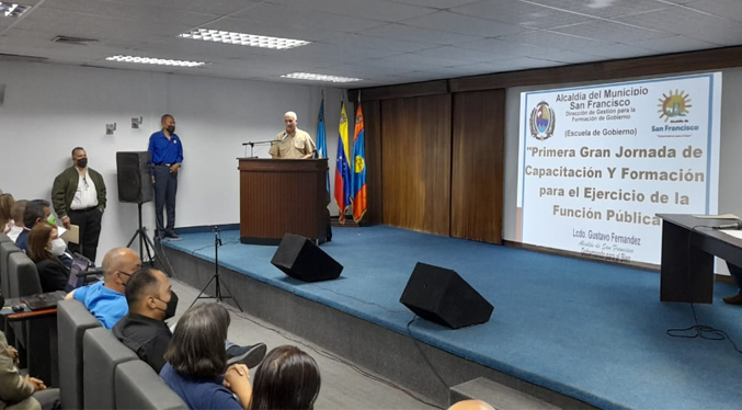 Escuela de Gobierno de San Francisco realiza primera jornada de capacitación y formación