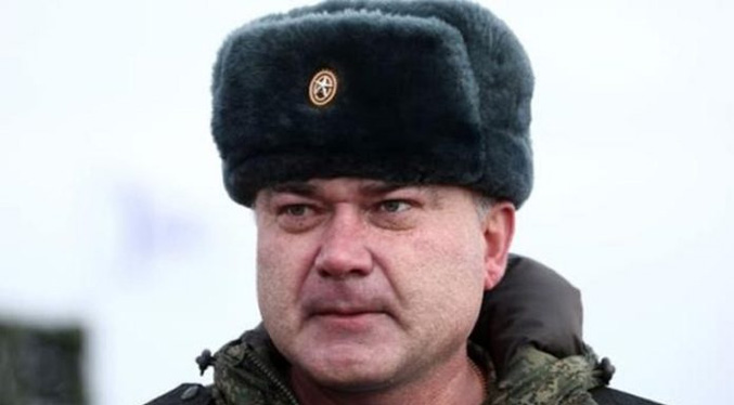 Francotirador ucraniano mata de un disparo al general ruso Andrei Sujovetski