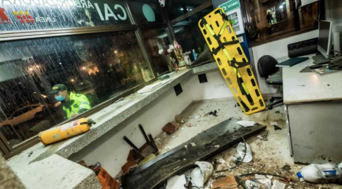 Atentando contra estación de policía en Colombia deja un muerto y 10 heridos