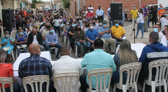 La parroquia Juana de Ávila expresa las problemáticas a concejales de Maracaibo