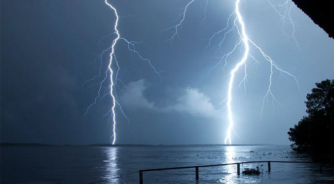 Inameh pronostica actividad eléctrica sobre el lago de Maracaibo