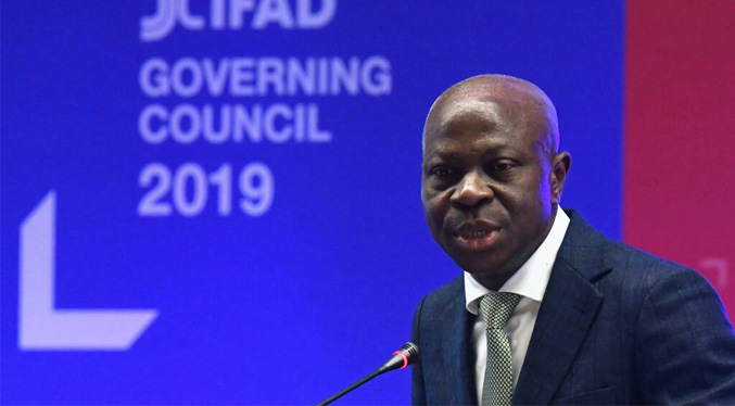 Exprimer ministro de Togo se convierte en primer africano al frente de la OIT