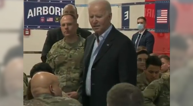 Joe Biden aterrizó en Rzeszow, en Polonia, cerca de la frontera ucraniana