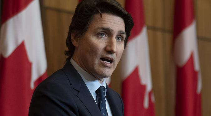Canadá anuncia suspender la exportación de armas a Israel