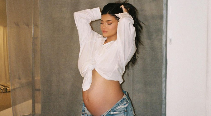 Kylie Jenner revela en vídeo detalles íntimos de su embarazo