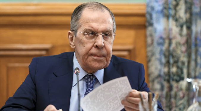Lavrov: Despliegue de pacificadores causaría combates Rusia-OTAN