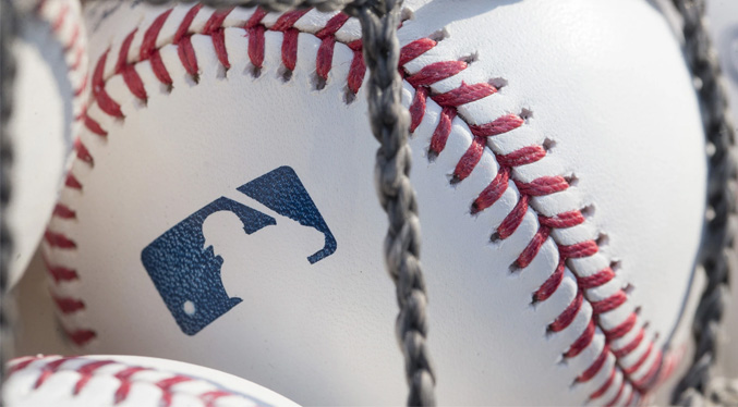 MLB presenta otra propuesta a peloteros y espera respuesta este martes