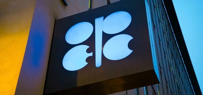 Arabia Saudí y Emiratos defienden OPEP+ y rechazan expulsar a Rusia de esa alianza